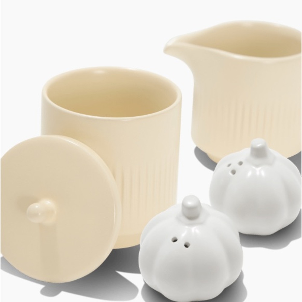 Citrine Cream & Sugar + Talking Tables Pumpkin Salt & Pepper Shaker Set Bundle